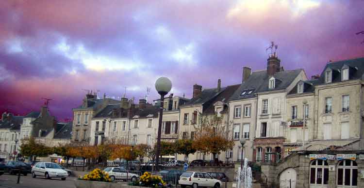 Place Saint Pol, Nogent le Rotrou, 3 novembre  17 heures.